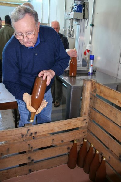 Les bouteilles sont retournées pour une conservation optimale © CCBZ